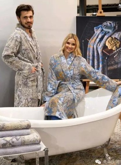 ��ԡ������m�˸��Ҽ�չ��һ�lԡ�����Ҹ�4.0��