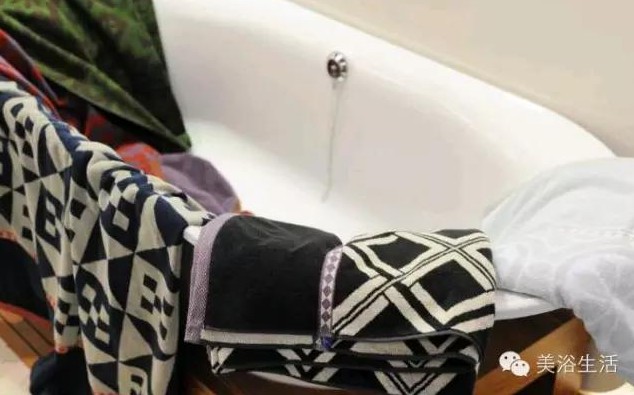 ��ԡ������m�˸��Ҽ�չ��һ�lԡ�����Ҹ�4.0��