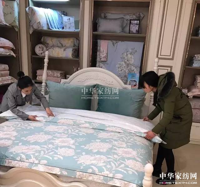 �R�����������\�����x����