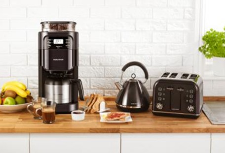 ˲�g��߆����������Ҹ��е�С������M��2017���ڶYƷ�Ҿ�չ��