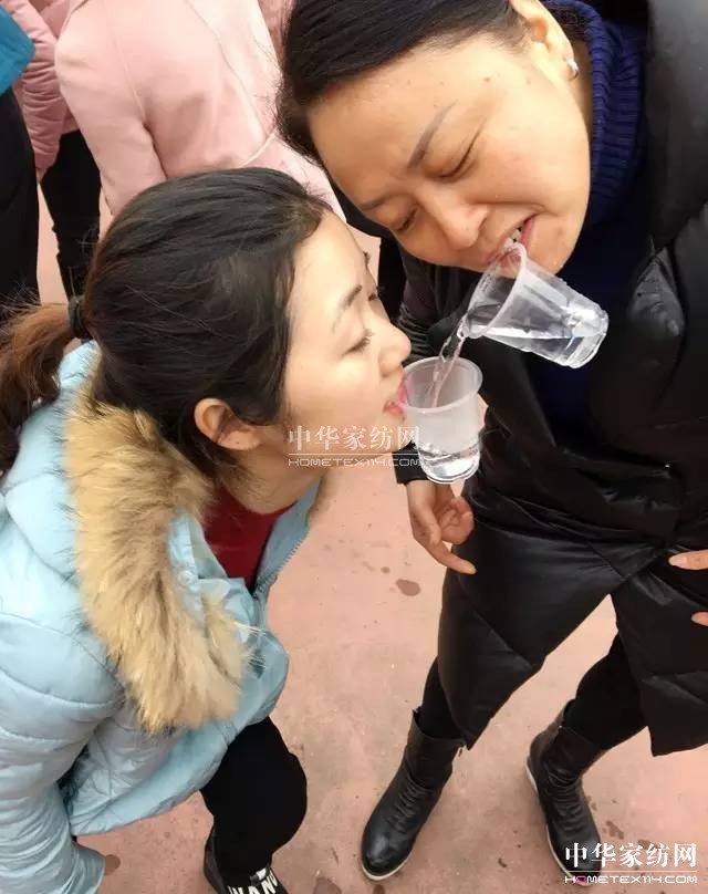 �Pʢ�Ҽ�����������Ӣ�R����ɽ�������@��������