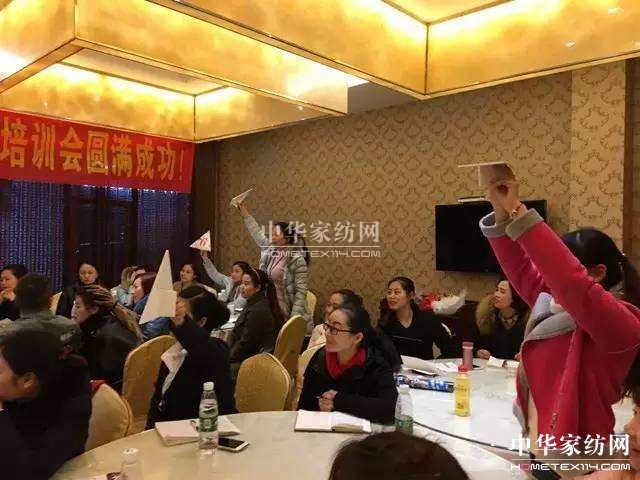 �Pʢ�Ҽ�����������Ӣ�R����ɽ�������@��������