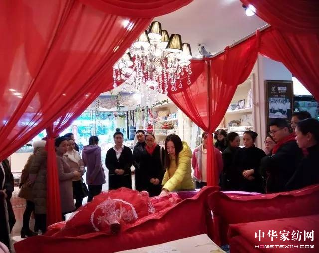 �Pʢ�Ҽ�����������Ӣ�R����ɽ�������@��������