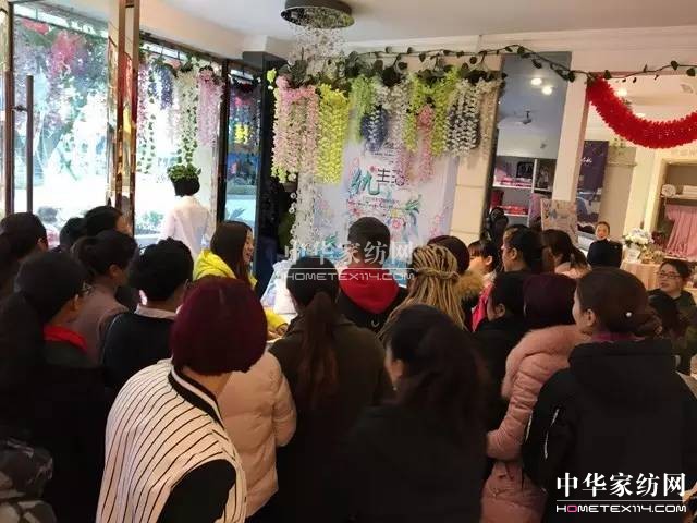 �Pʢ�Ҽ�����������Ӣ�R����ɽ�������@��������