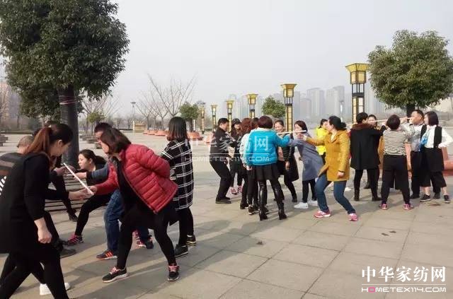 �Pʢ�Ҽ�����Ӣ���������f��Փ�������l(shu��)��Ӣ����