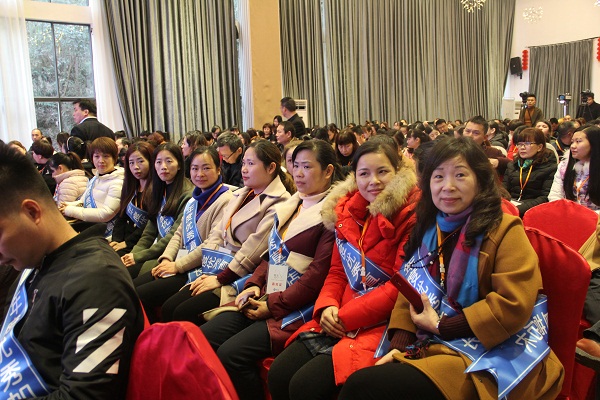 ���m����׃2017��������Ʒ�l(f��)���ߠI(y��ng)�N(xi��o)���(hu�� )¡�����_(k��i)�������O�ɵ�͑׃����