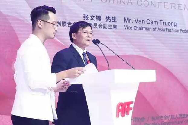 �����������˼�������ޕr(sh��)�������¸߶ȡ���2017���ޕr(sh��)��(li��n)�ϕ�(hu�� )�Ї����(hu�� )�ں������_(k��i)