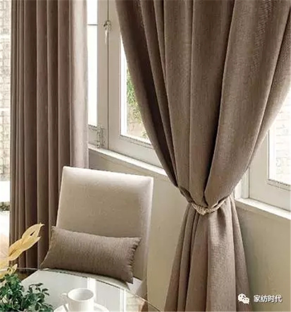 ��8��ˇ��I(y��)�ڡ���Ʒ������·��̽��ǰ��