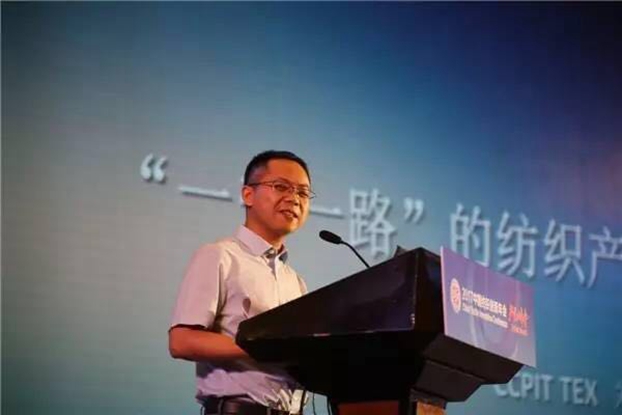 �������B(t��i)�µąf(xi��)ͬ��(chu��ng  )���c�r(ji��)ֵ������2017�Ї�������(chu��ng  )�����(hu�� )•�a(ch��n)Ʒ���(hu�� )�ڸ��ݳɹ��e��