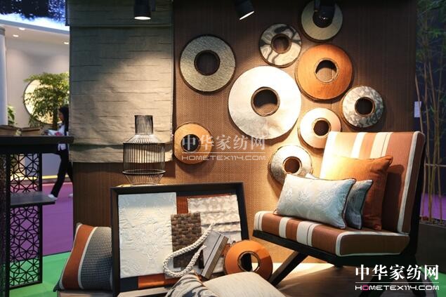 ���c(di��n)��ɫ׌�҃�(y��u)������(l��i)