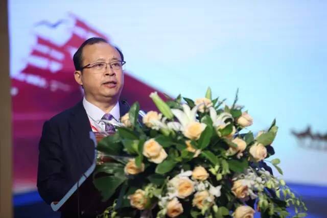 䁾̈́�(chu��ng  )�����Gɫ���ɳ��m�l(f��)չ���½z·��2017��һ��һ·���������b�a(ch��n)�I(y��)�l(f��)չՓ���ڞ���ľ�R���_(k��i)