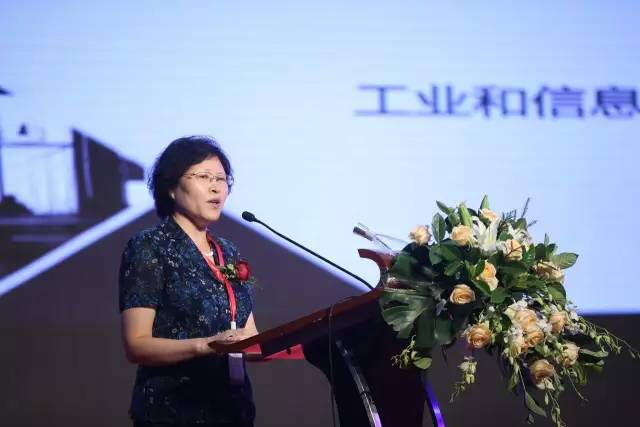 䁾̈́�(chu��ng  )�����Gɫ���ɳ��m�l(f��)չ���½z·��2017��һ��һ·���������b�a(ch��n)�I(y��)�l(f��)չՓ���ڞ���ľ�R���_(k��i)