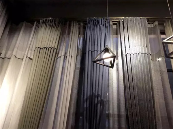 �����Ҳ���(hu�� )��20�d�L(f��ng)��ͬ�������٬F���L(f��ng)