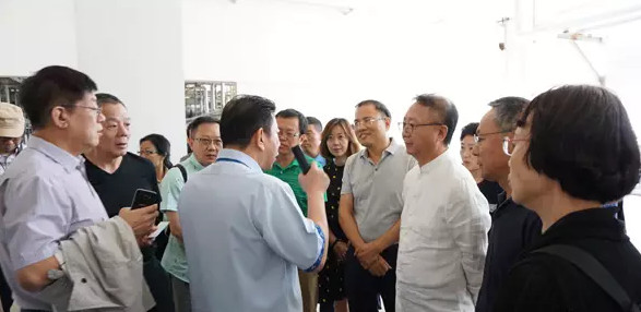 �O�����ʈF����ӡ�ᮔ����I(y��)��չ�����H�������A(y��ng)֮·