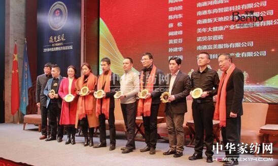 ���z���F�s�@���Ї������ۄ�(chu��ng  )���̘I(y��)ģʽ���������Ї��������Mԇ�ʾ�����ء�