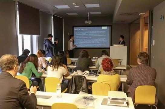 ����Ҽ��y���R�m�W�����_(k��i)�����H�r(sh��)��У��������