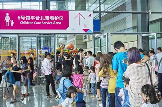 ���ڶYƷ�Ҿ�չ�_(k��i)Ļ�ڼ���������c(di��n)�����չ����ã��