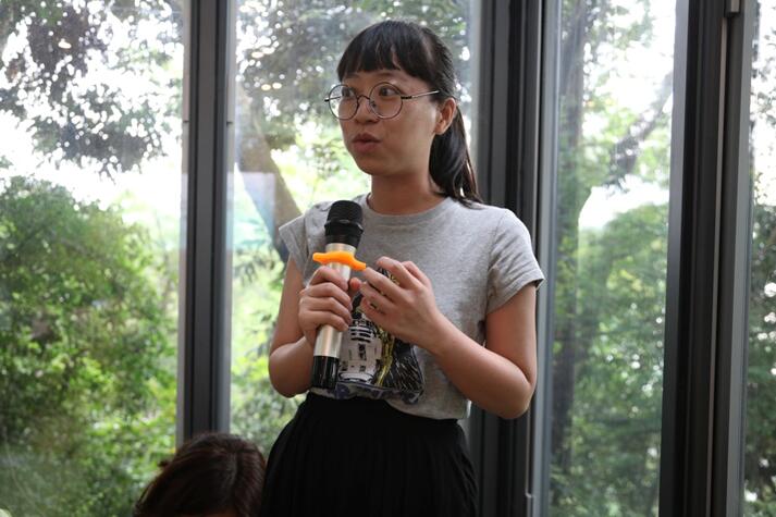 ����Ȼ���ؾ�����������һ��(ch��ng)���ӵİl(f��)����(hu�� )