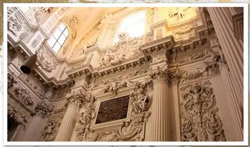 ����Ҽ��ζ��Aͥ���ŵ����c��(ji��n)�s����ײ