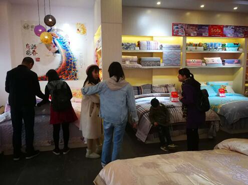 ˯�����Ҽ�¡���M(j��n)�v�(y��ng)��������(ch��ng)�����