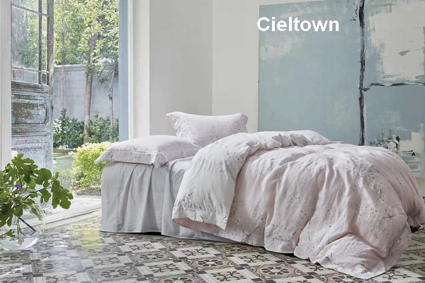 �����Ļ����¾���(j��ng)��,���Ġ�С悡��Ƴ��ػ�ϵ����Ʒ,���塤һ�����u���P��(l�� )����4��������