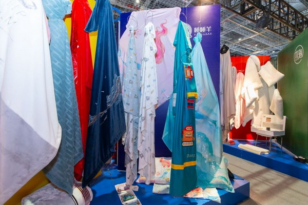 �M�F���ഺ���Ҽ�չ����Ҽ�ӡ�(li��n)�˄�(chu��ng  )�¼Ҽ��a(ch��n)�I(y��)�����B(t��i)