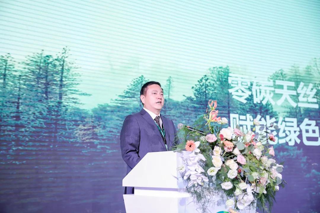 ��̼��z™�w�S�x�ܮa(ch��n)�I(y��)����m���c��̫�(y��ng)����(chu��ng  )���Gɫ�r(ji��)ֵ��