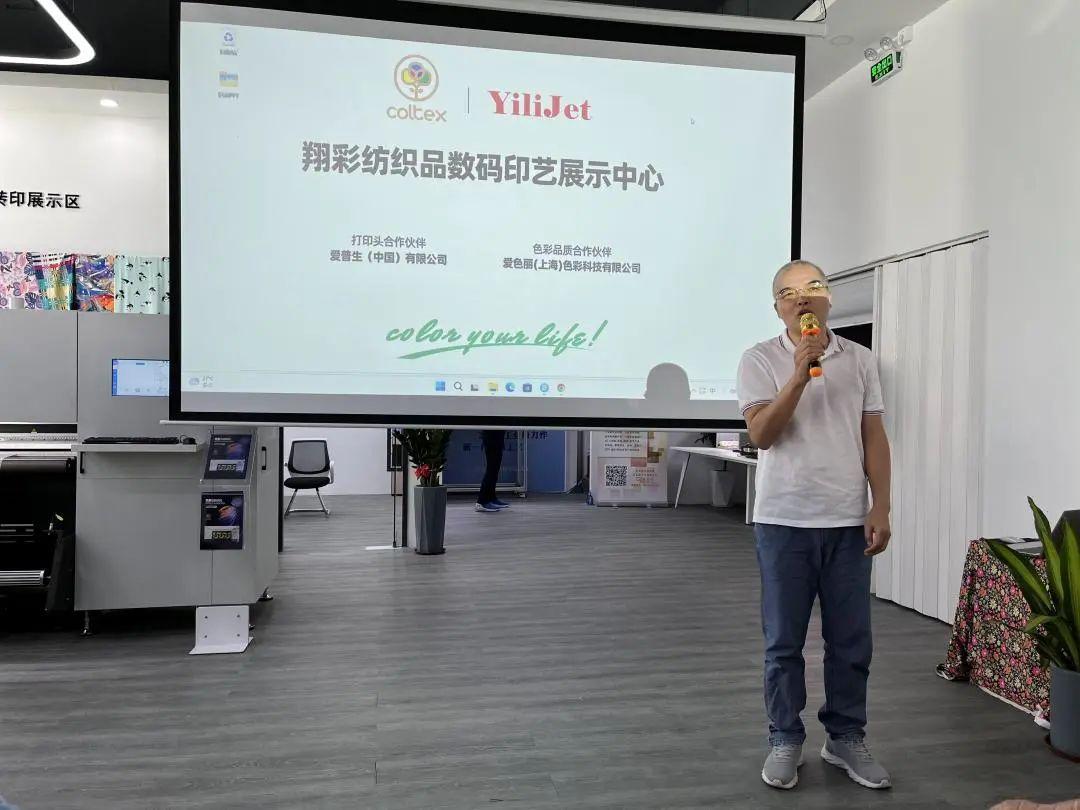 ��ʼ���Ʒ���aӡˇչʾ���ĳɹ���Ļ���F��(ch��ng)�l(f��)������ذ���Ʒ