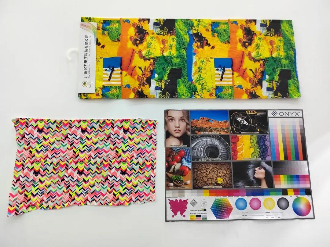 ��ʼ���Ʒ���aӡˇչʾ���ĳɹ���Ļ���F��(ch��ng)�l(f��)������ذ���Ʒ