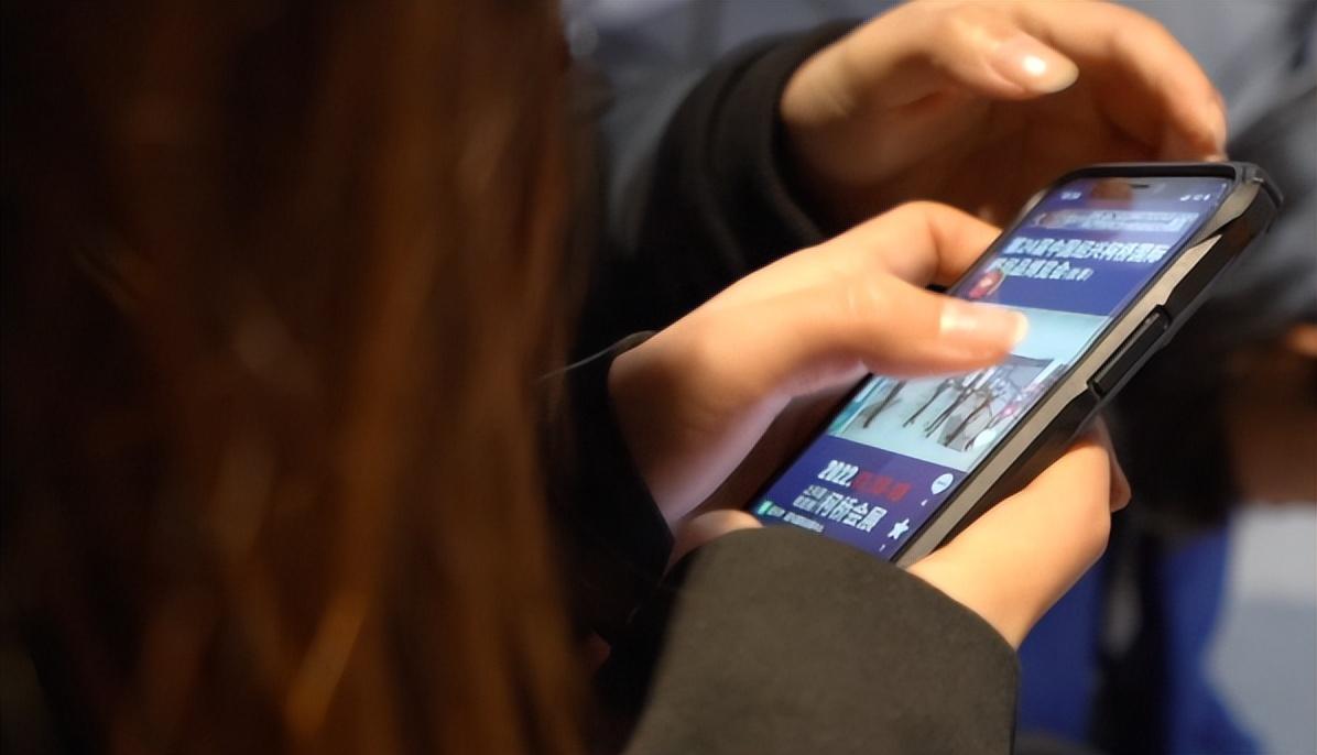 �＾������(hu�� )�����ּ�����ϵ�л��(d��ng)�A�M(m��n)�չ����ڴ�������Ҋ(ji��n)��