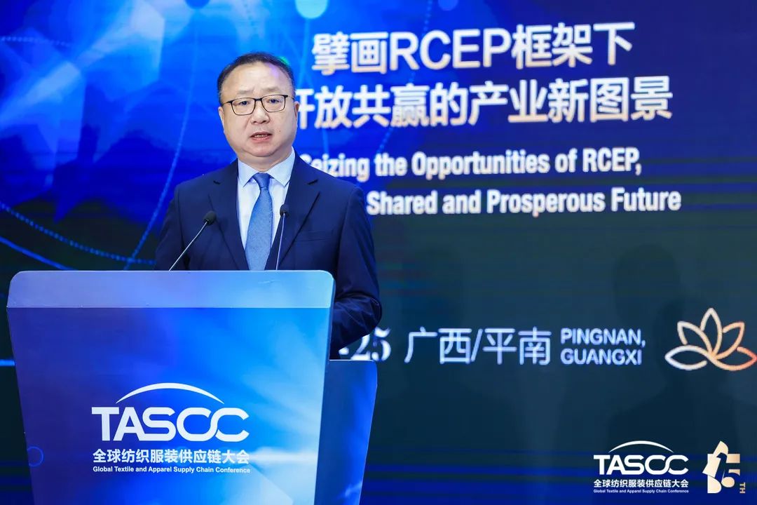 ��θ��|(zh��)����(sh��)ʩRCEP��̤��ȫ�򼏿����b�a(ch��n)�I(y��)�_(k��i)�Ź��A(y��ng)�l(f��)չ֮·��